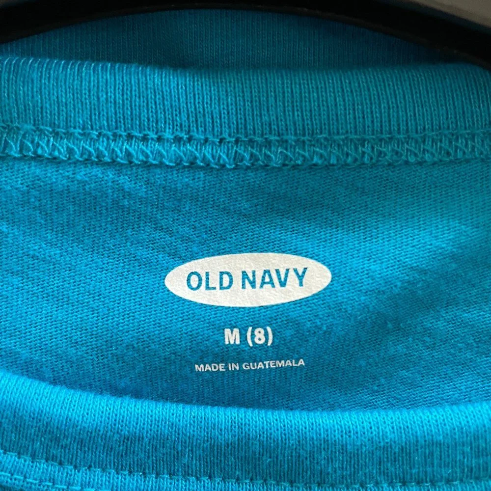 Old Navy T-shirt for boys